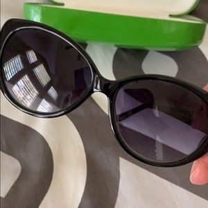 Kate Spade Sunglasses 🕶